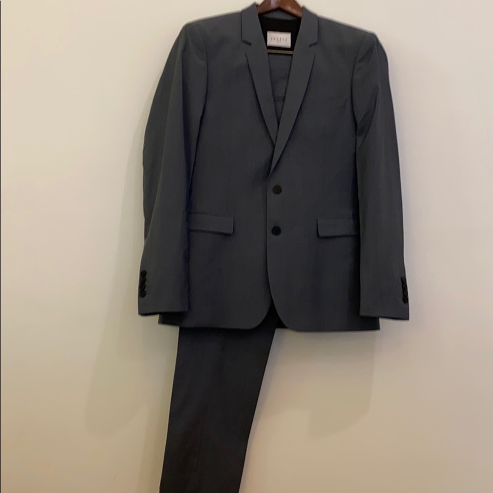 Sandro Suit